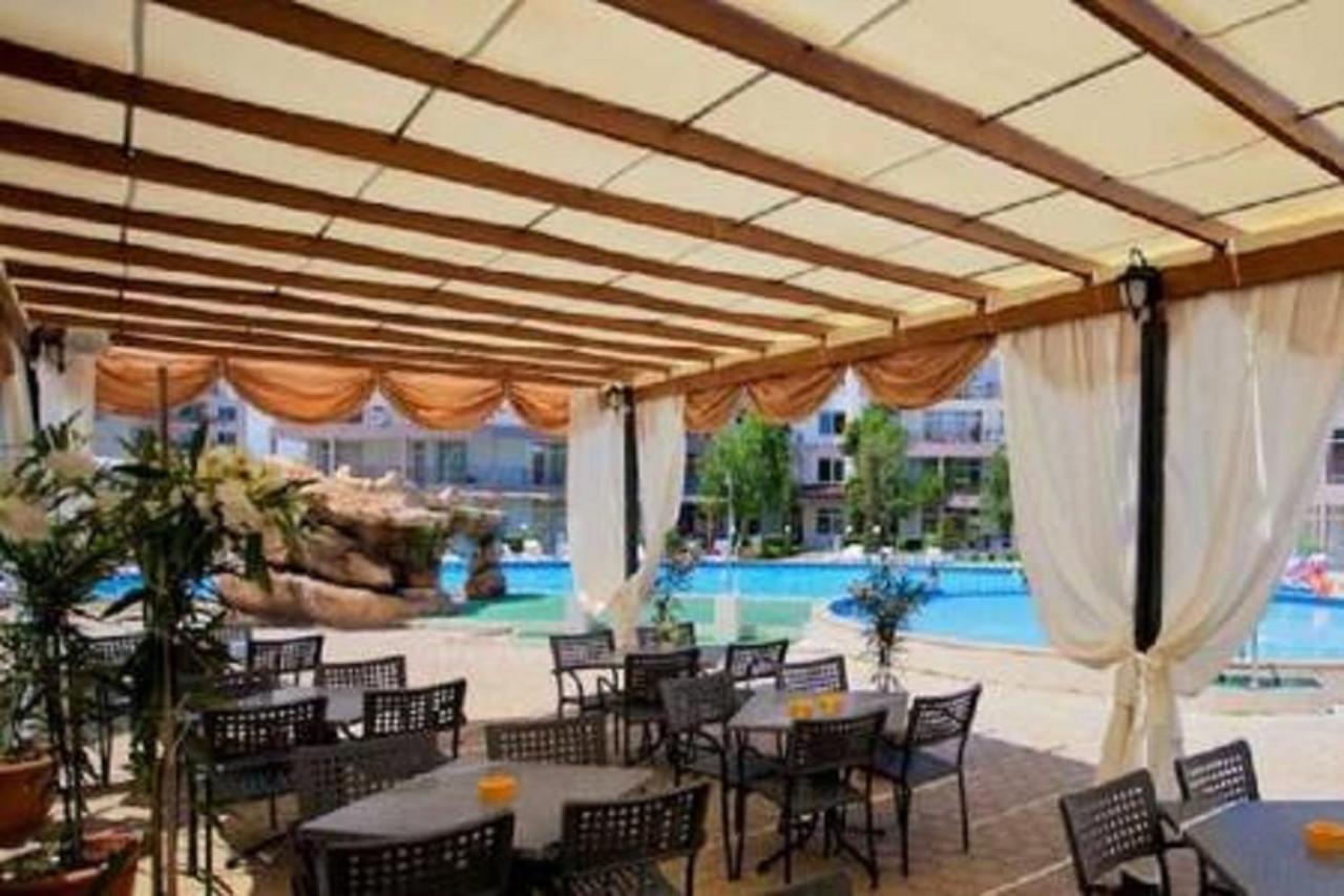 Yves 2 Bed Apart At Sun Village Sunny Beach Not Far Away From The Sea ภายนอก รูปภาพ